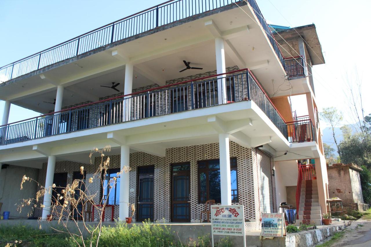 Mohinder & Mohindra Home Stay Bīr Екстериор снимка